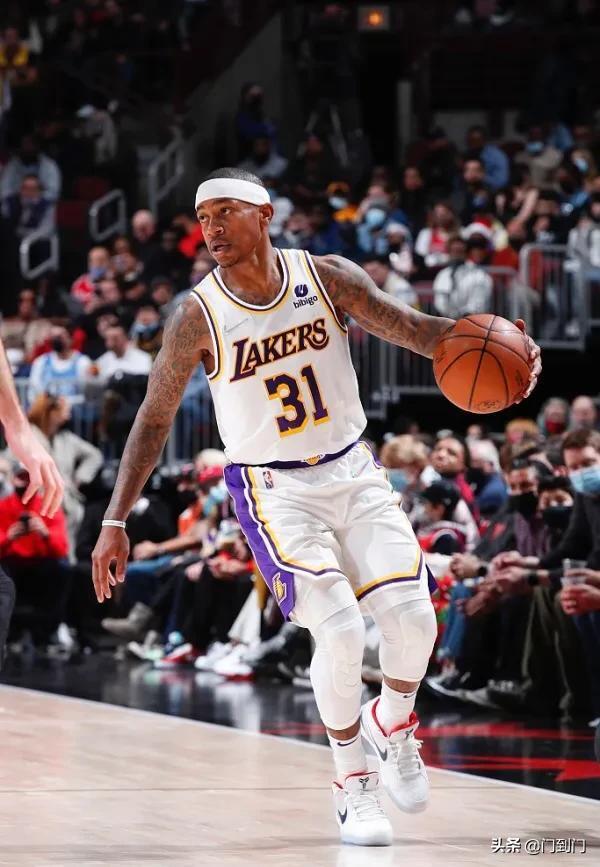 J9九游会平台-包含风云突变圣安东尼奥马刺关键时刻门线救险，德甲版图或变，管理层满意，资深球员宣示担当的词条